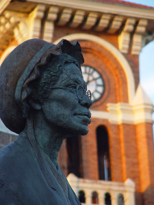 photo of Sojourner Truth monument